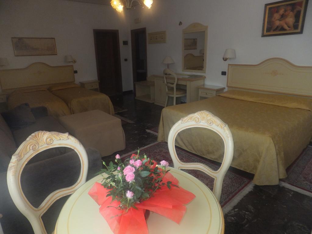 Ca Del Pozzo Hotel เวนิส ภายนอก รูปภาพ